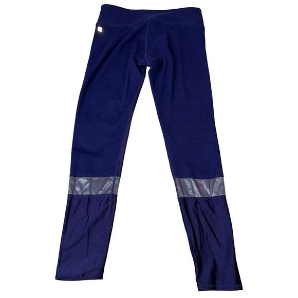 Fabletics leggings navy blue inside pocket pull on reflective calf stripe SZ SM - Picture 8 of 8